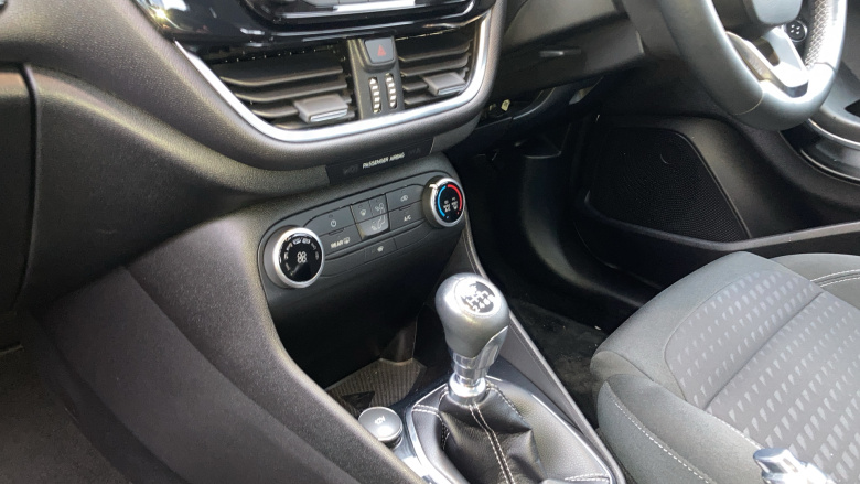 Ford Fiesta 1.0 EcoBoost Zetec 5dr Petrol Hatchback